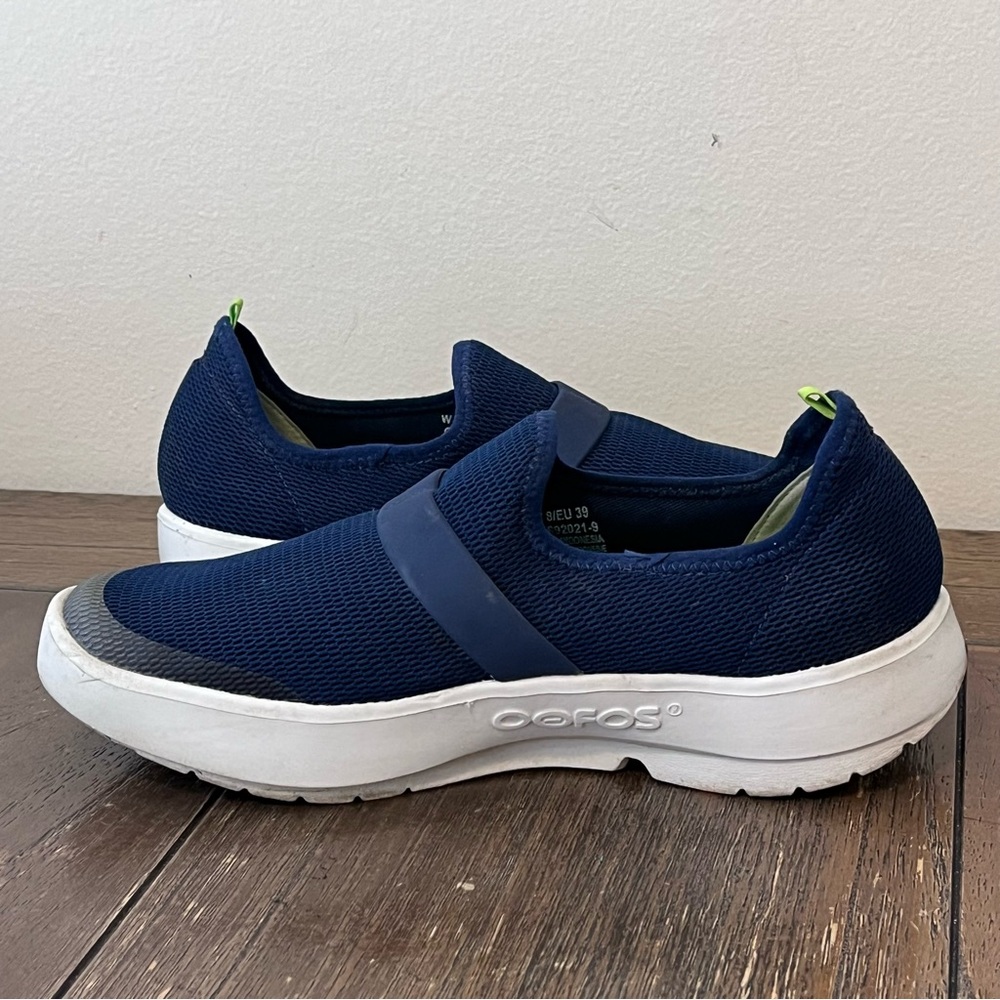 OOFOS Oomg Low Blue Shoes Womens 8 - Picture 5 of 12